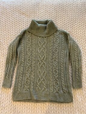 NWOT LOFT Olive Cable Turtleneck Sweater